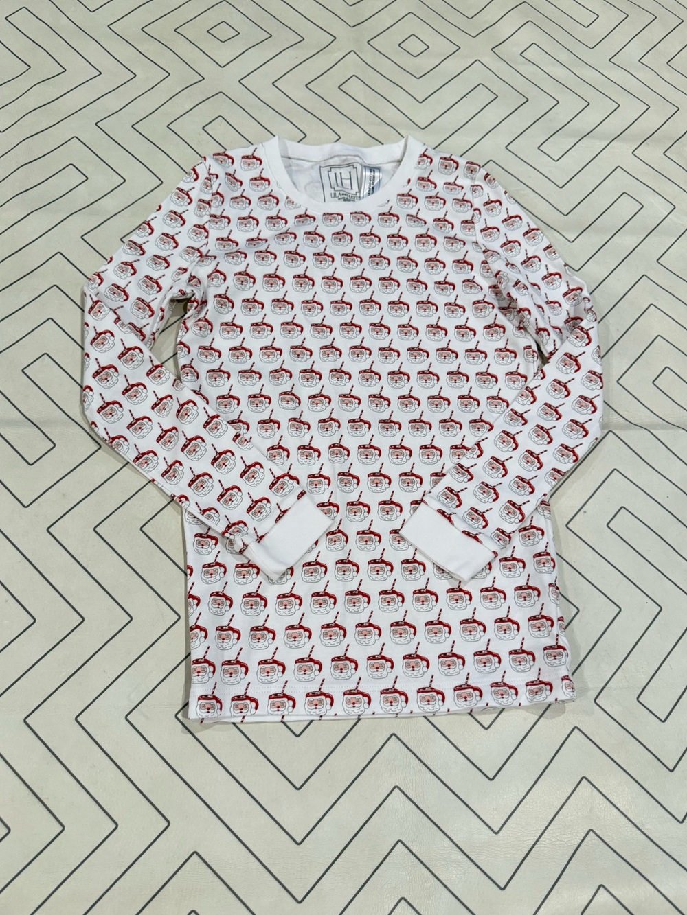 New Lila and Hayes Long Sleeve Santa Pajama Top